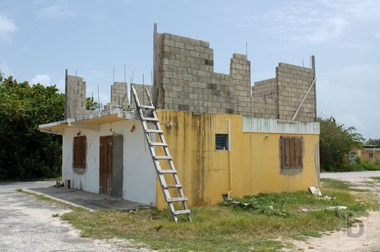 Anguilla - stavba
