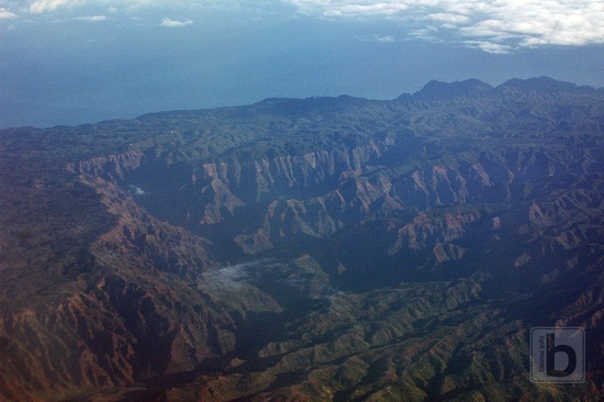 Waimea Canyon před přistáním na Honolulu
