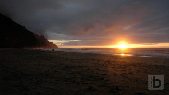 Západ slunce na Kalalau Beach