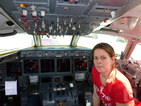Eva v kokpitu Boeingu 717
