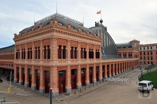 Puerta de Atocha, nějvětší železnižní stanice Madridu