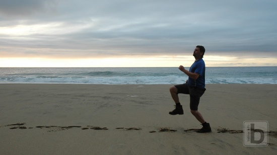 Petr alias Jack Sparrow běžící po sousedící Kalalau Beach