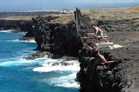 Cliff jump South Point