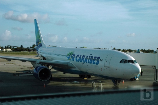 SXM Airbus A330 F-OFDF