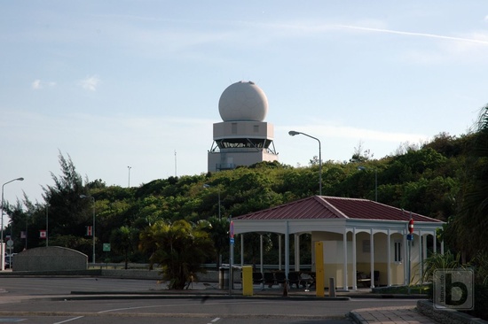 SXM airport tower