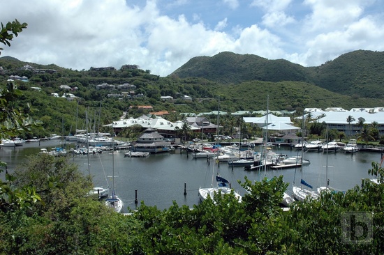 Anse Marcel marina