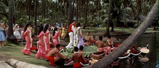 Blue Hawaii, Coco Palms Resort